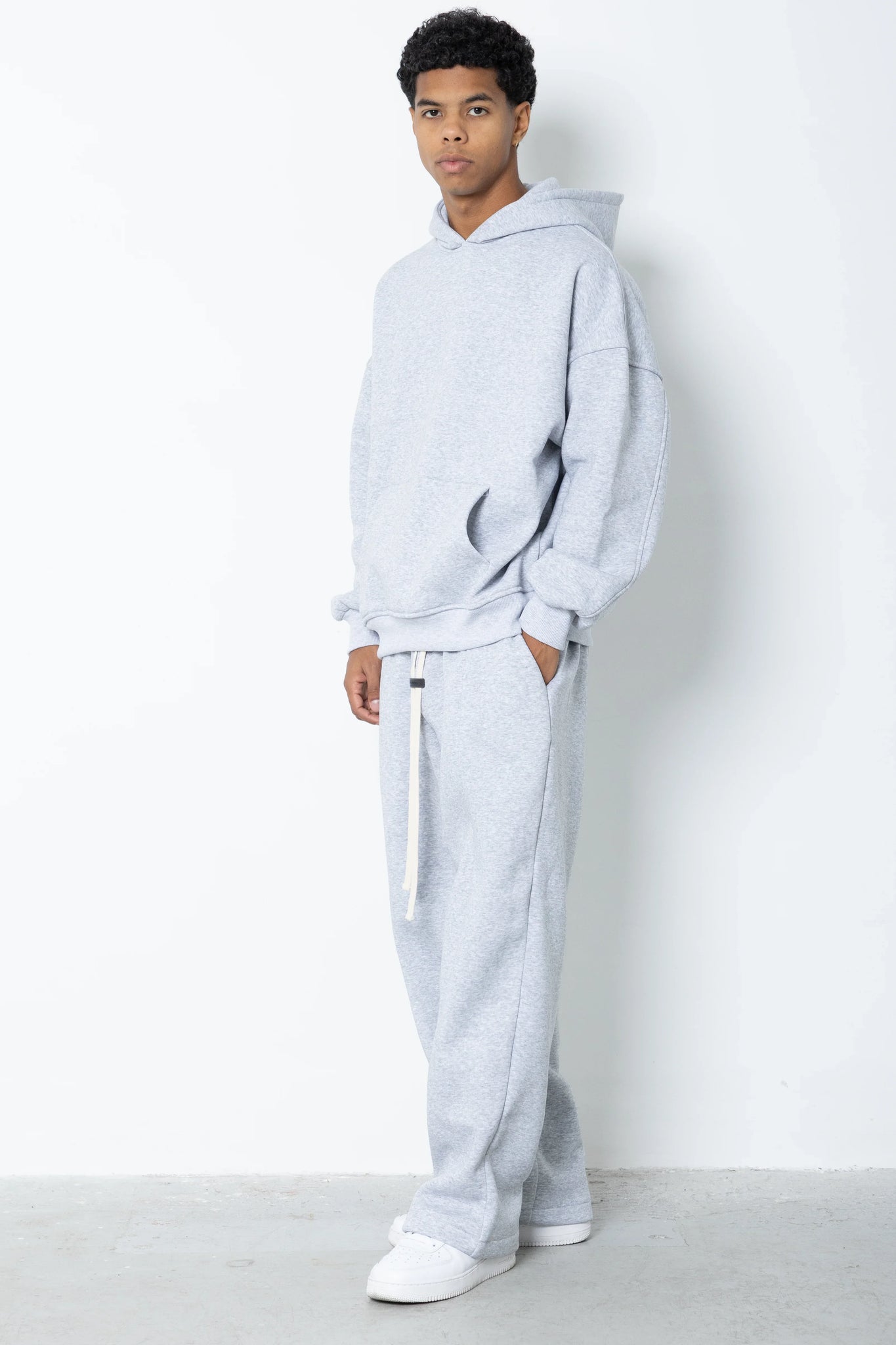 Felpa con cappuccio Eternal Studio