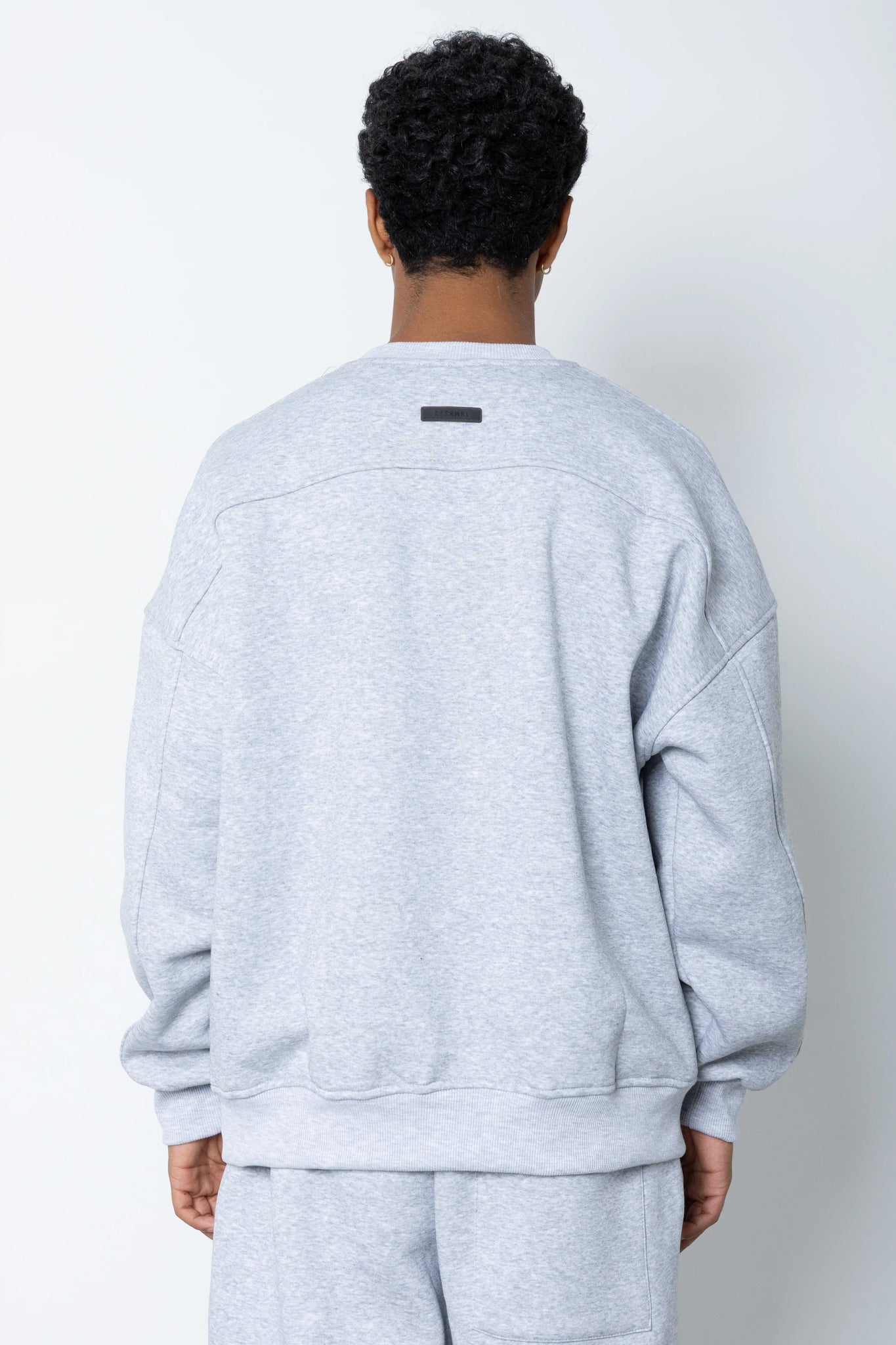 Felpa girocollo over Eternal Studio