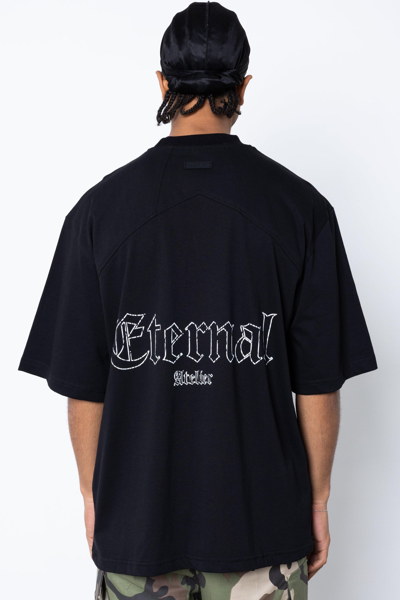T-shirt Saint Eternal