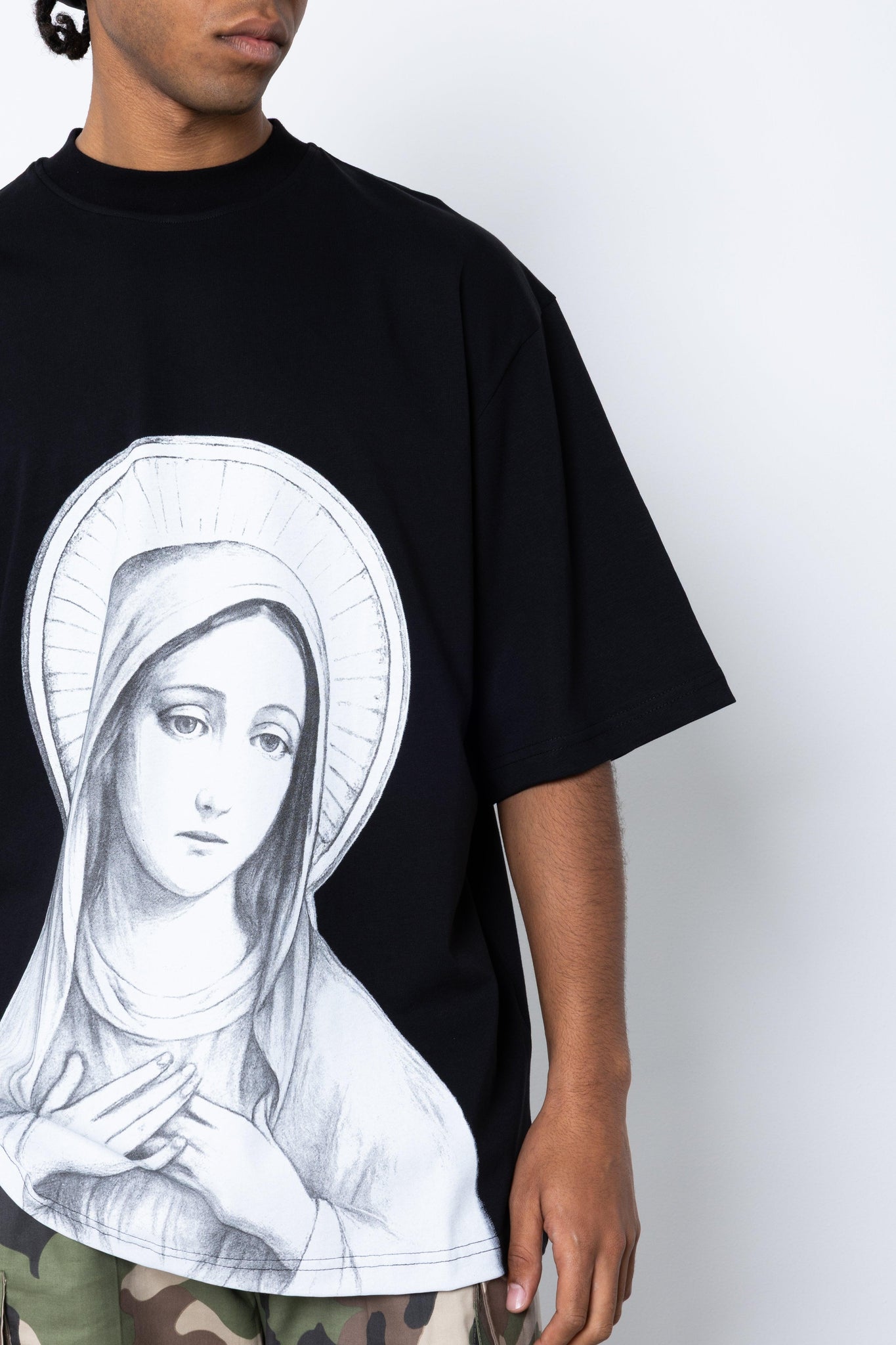 T-shirt Saint Eternal