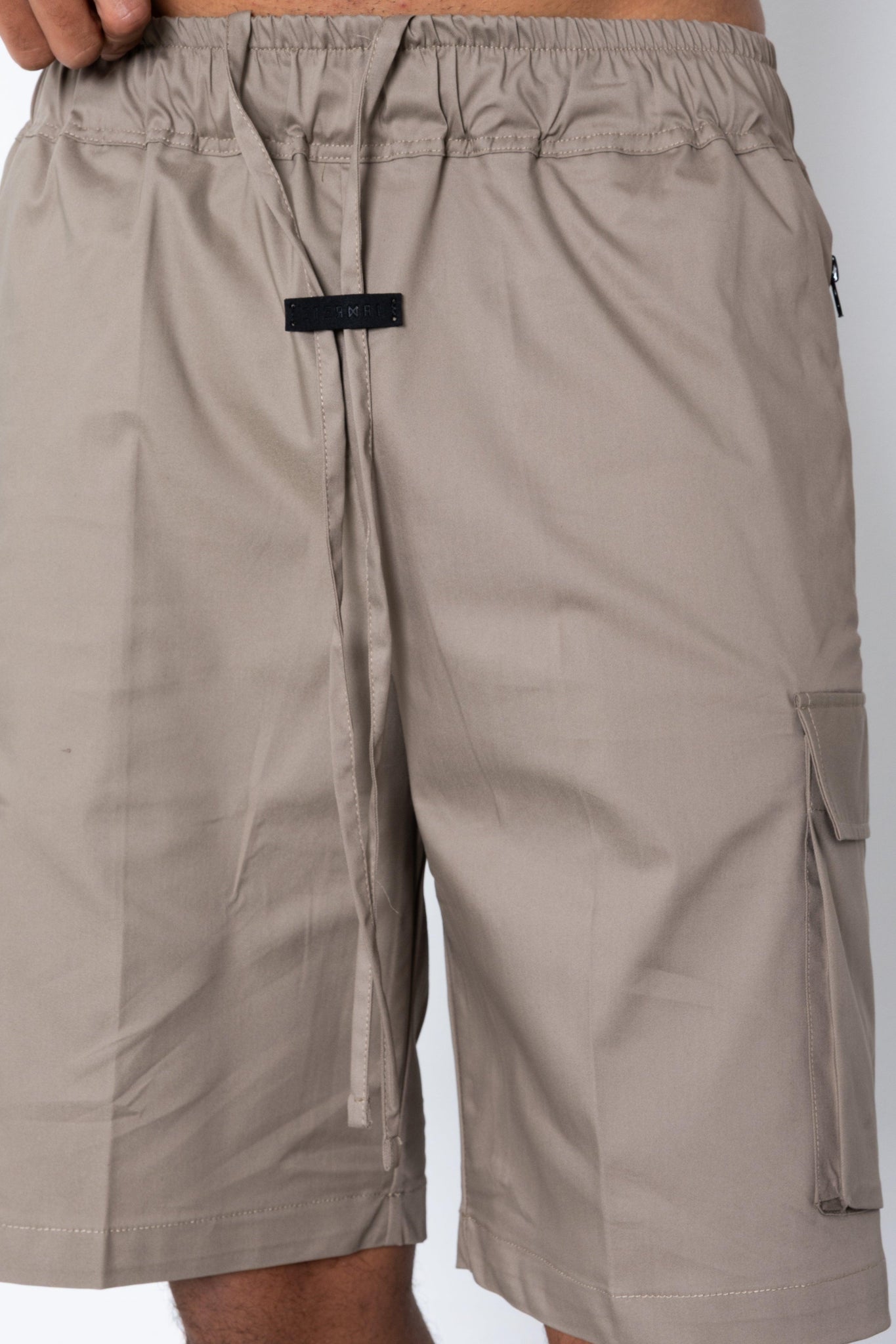 Short nylon con zip termosaldate Eternal