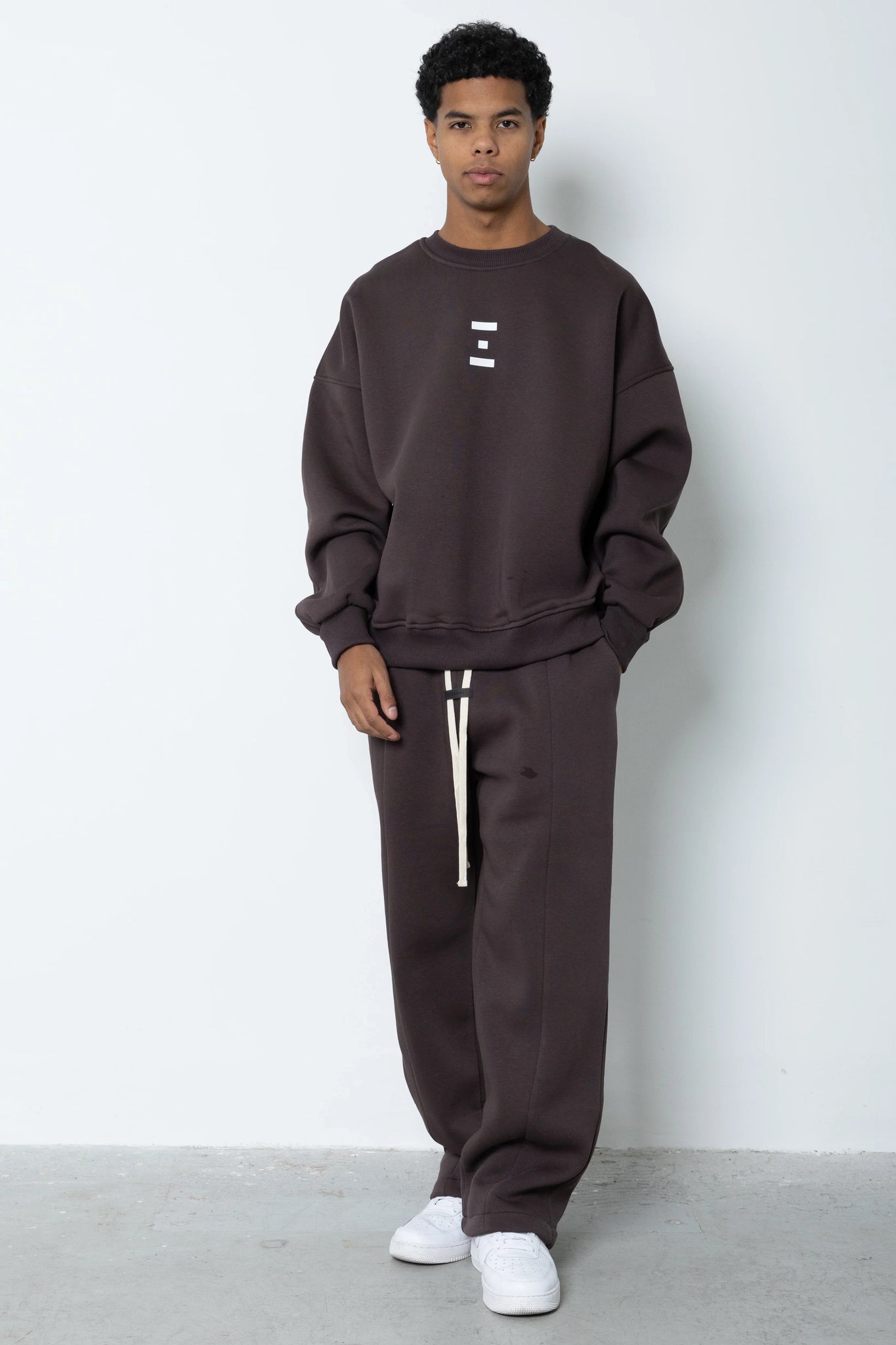 Felpa girocollo logo brick Eternal Studio