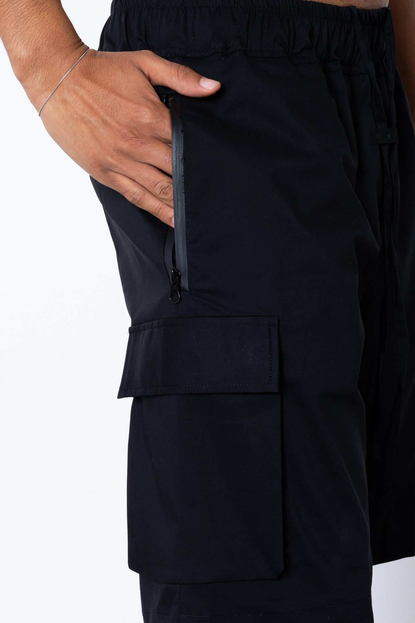 Short nylon con zip termosaldate Eternal