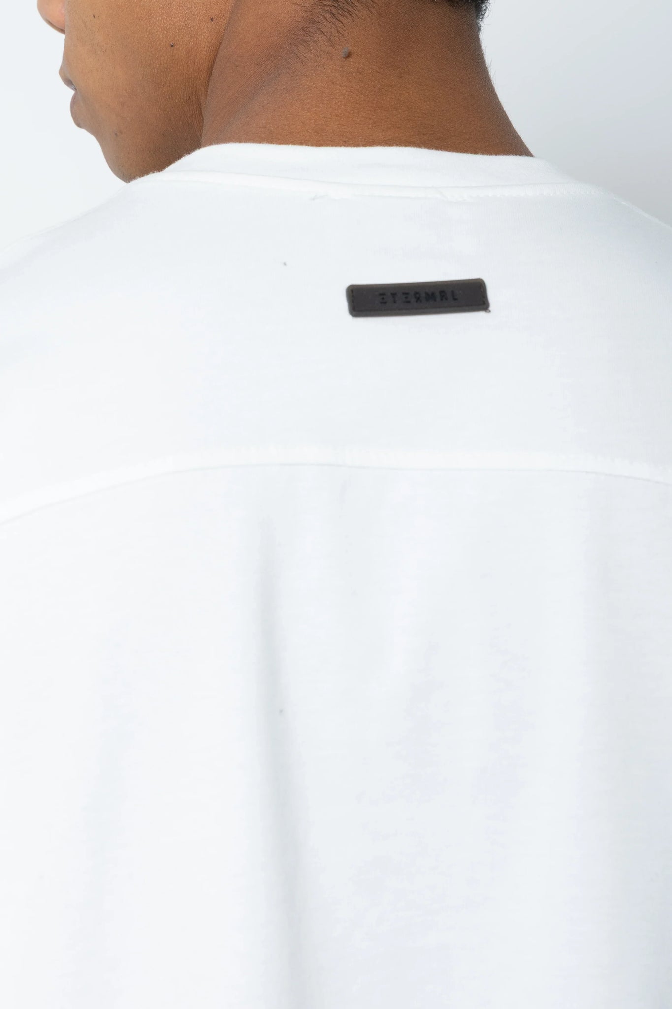 T-shirt in jersey manica corta Eternal Studio