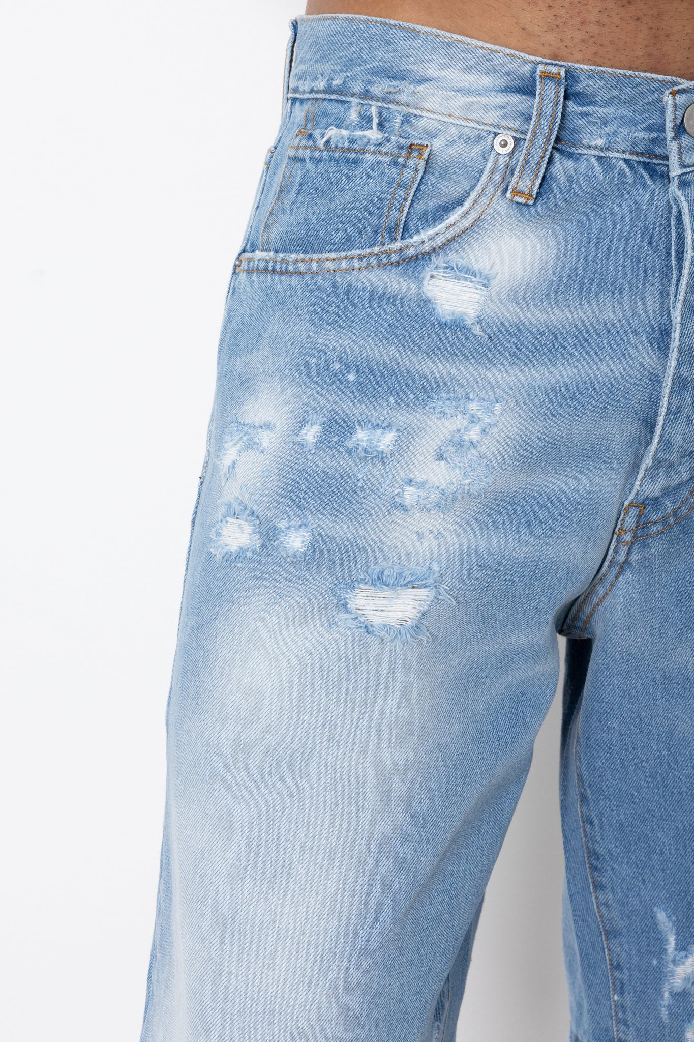 Short jeans light indigo ripped
