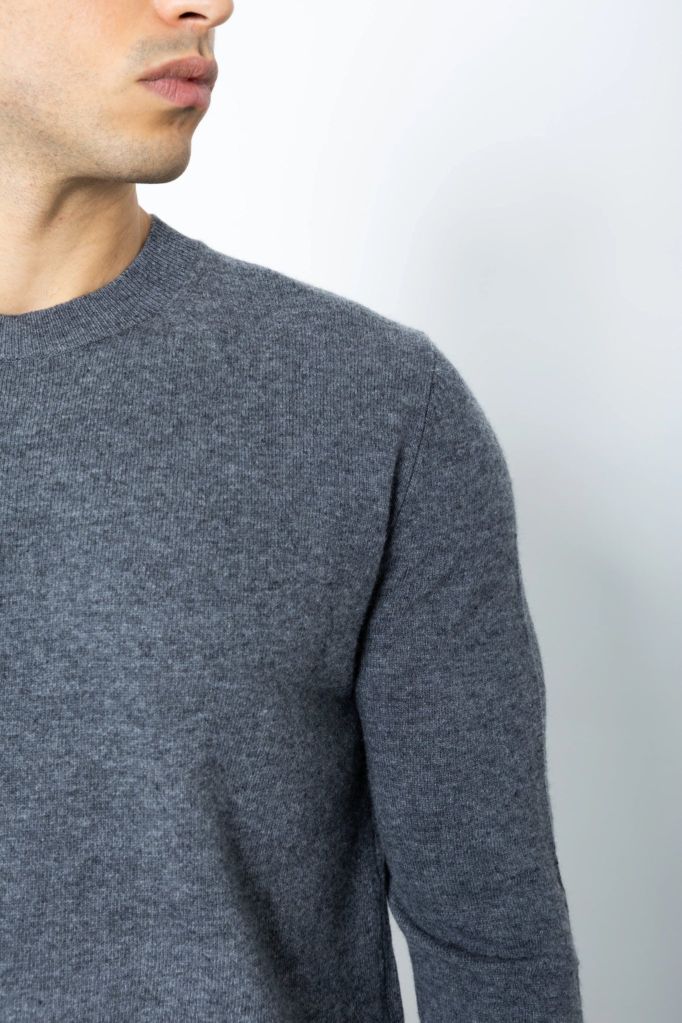 Maglione girocollo misto cashmere