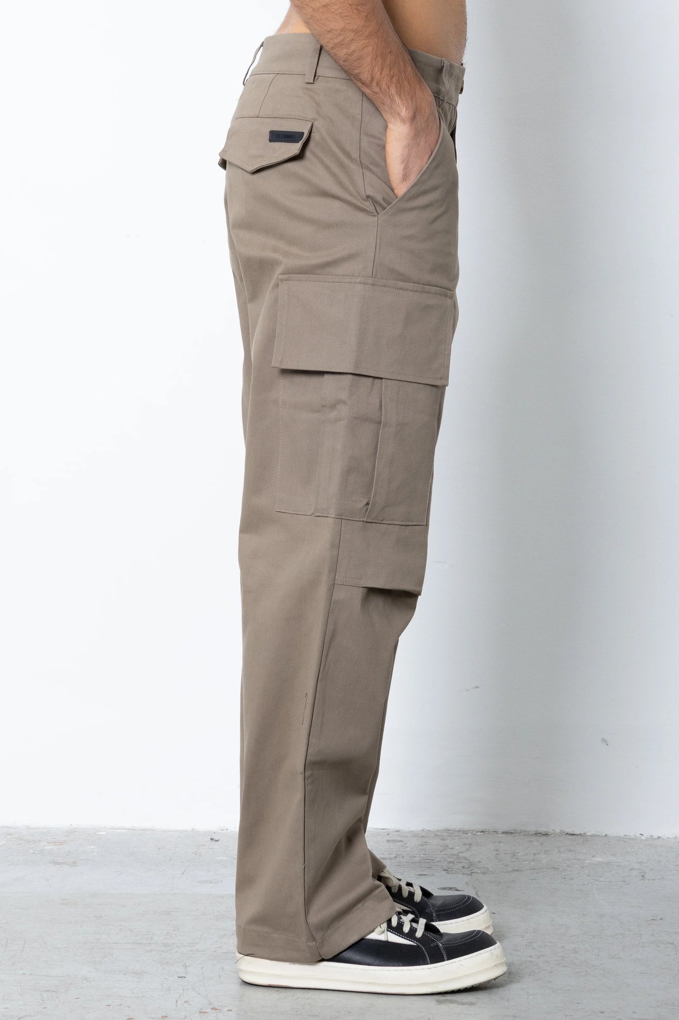 Cargo in cotone tecnico Eternal Studio