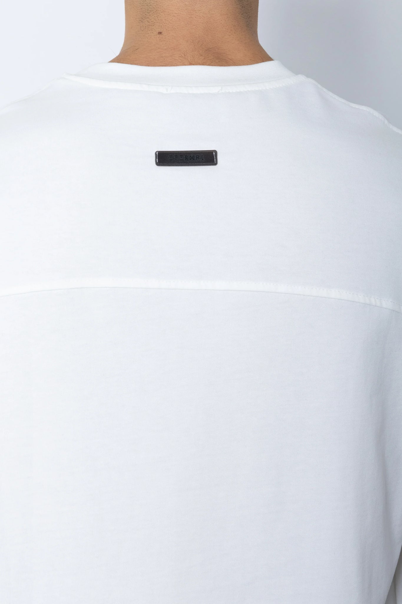 T-shirt in jersey manica lunga Eternal Studio