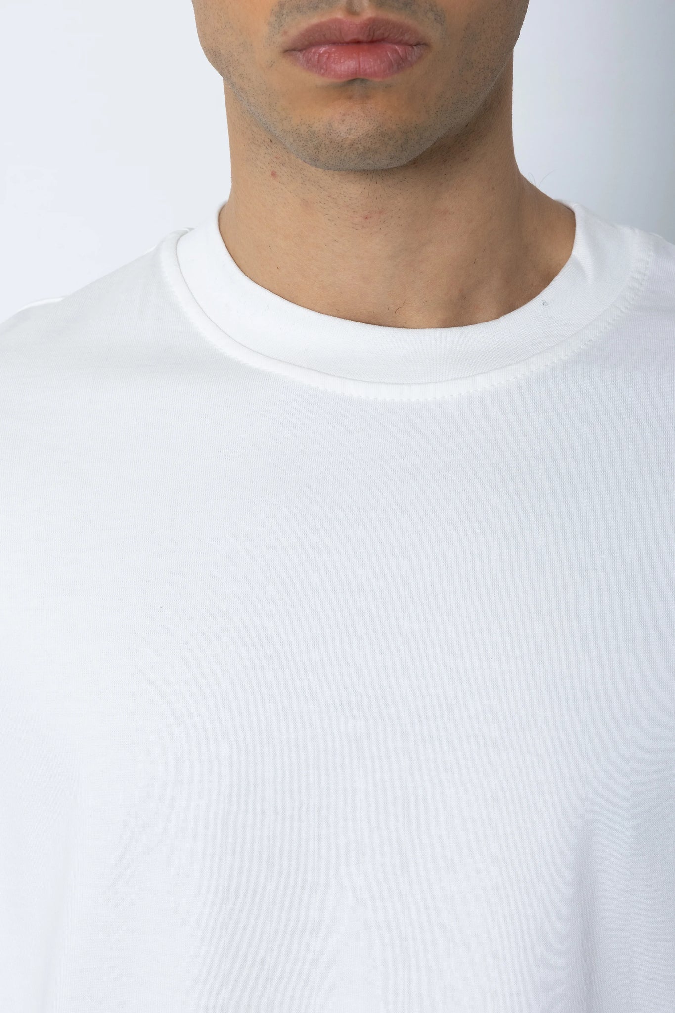 T-shirt in jersey manica lunga con stampa Eternal Studio